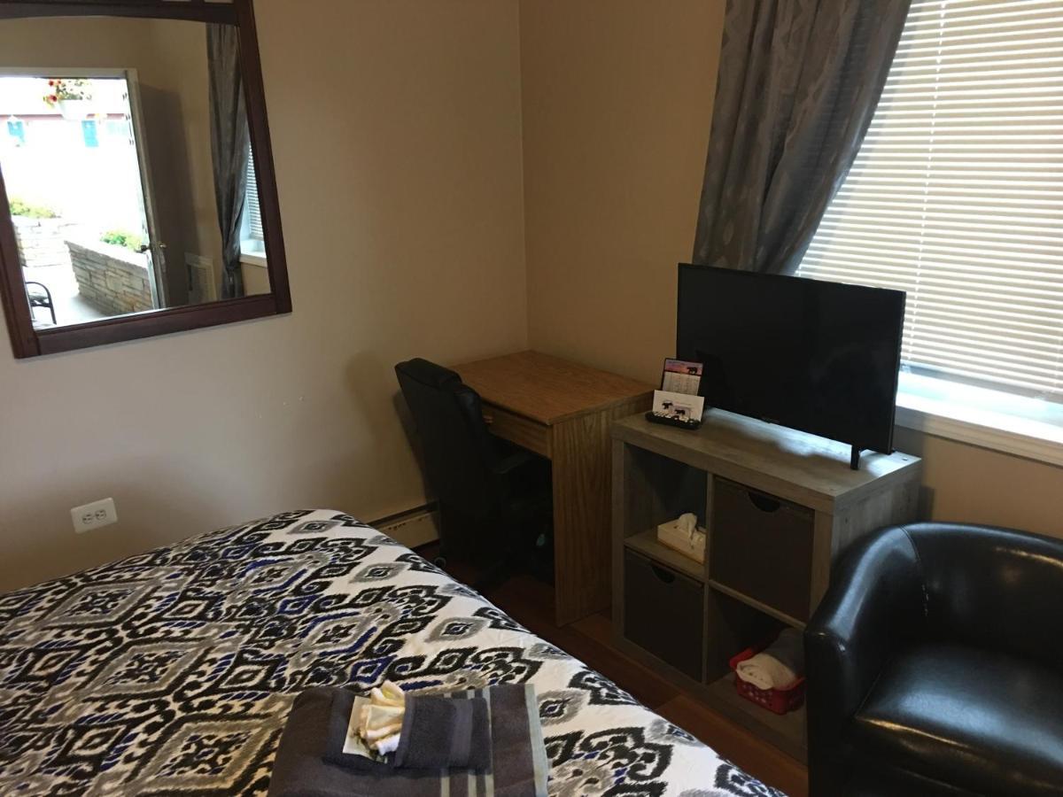 Big Bear Lodge Alpena Luaran gambar